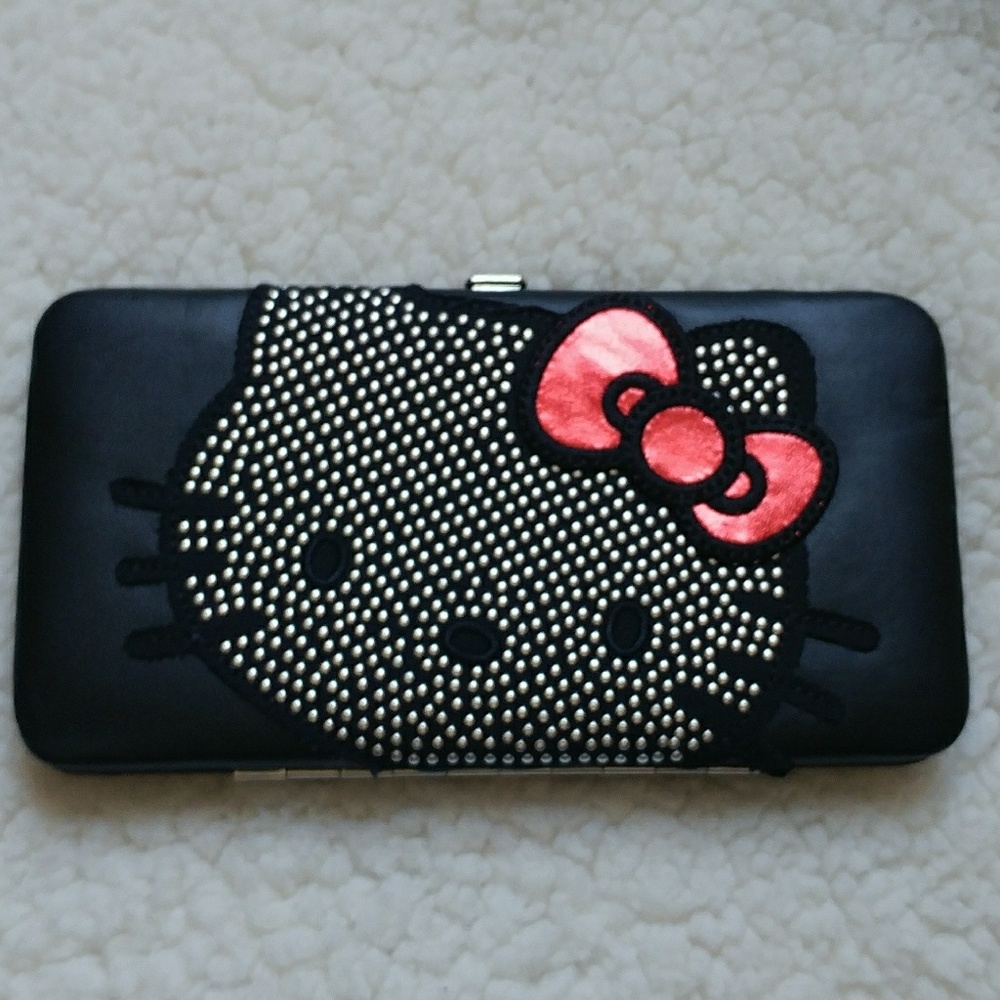 Hello Kitty studded wallet